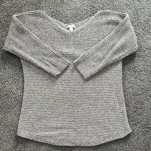 New York & Company Heather Gray Sweater